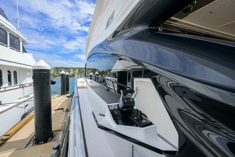 Princess S72 72ft Princess Yacht For Sale