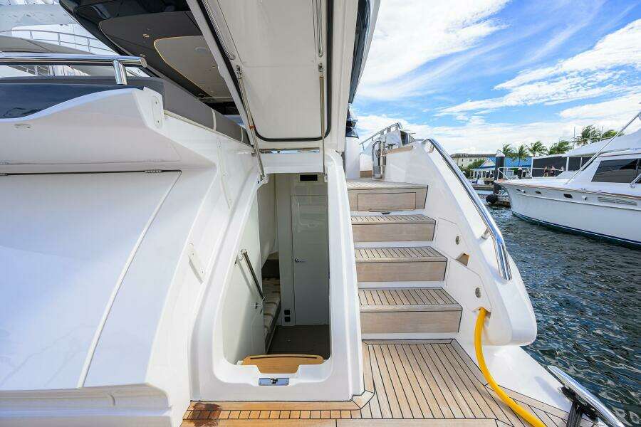 Princess S72 72ft Princess Yacht For Sale