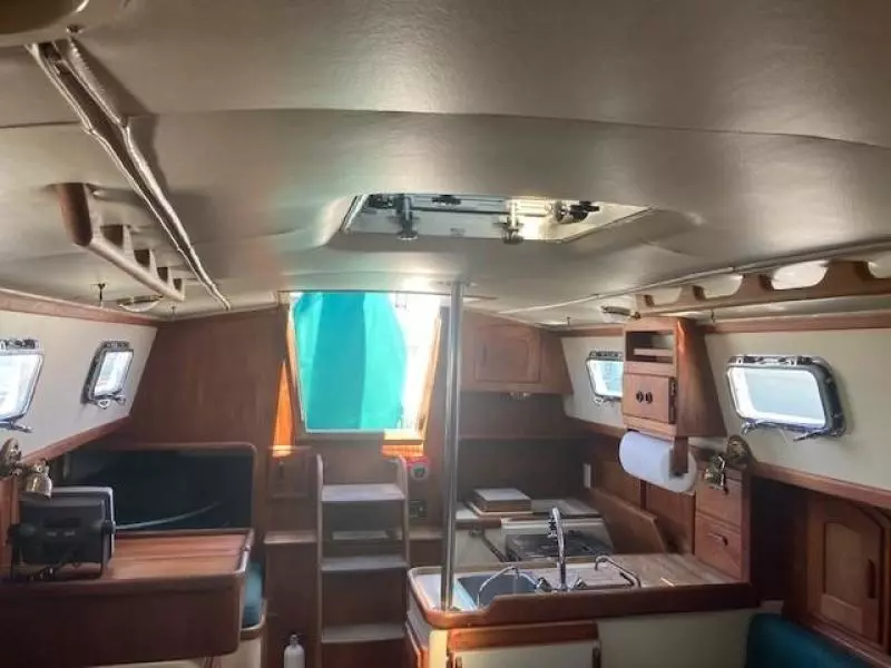 1992 Pacific Seacraft Crealock 34
