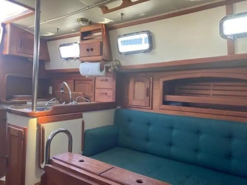 1992 Pacific Seacraft Crealock 34