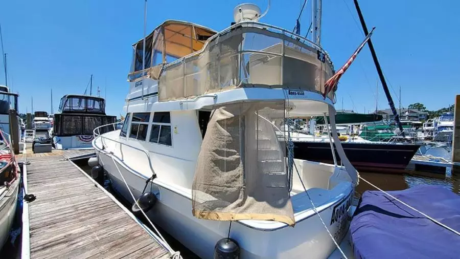 2002 Mainship 390 Trawler