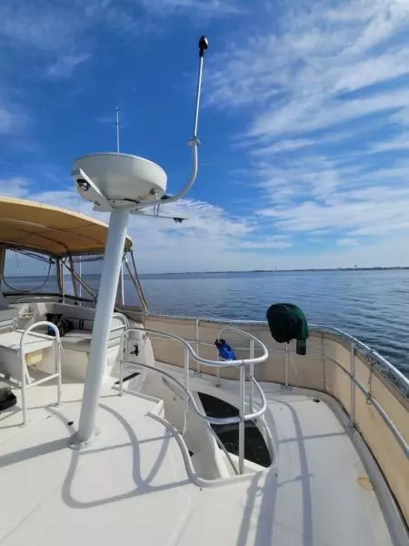 2002 Mainship 390 Trawler