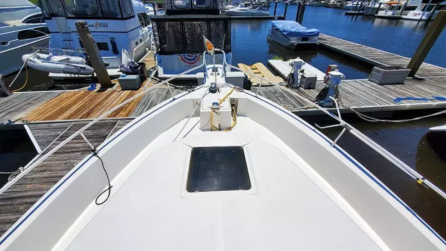 2002 Mainship 390 Trawler