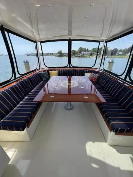 1984 Hatteras 53ED