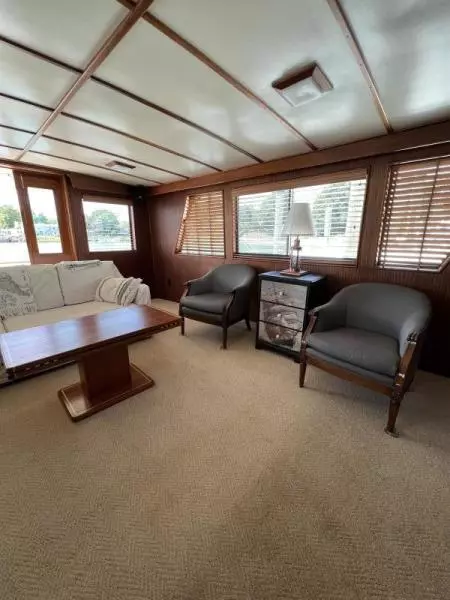 1984 Hatteras 53ED