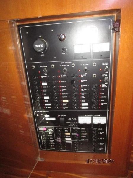 48' Ocean Alexander electrical panel