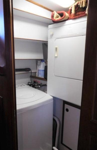 44' DeFever washer and vented dryer