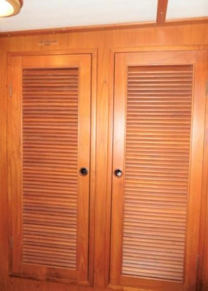 44' DeFever guest stateroom storage closet