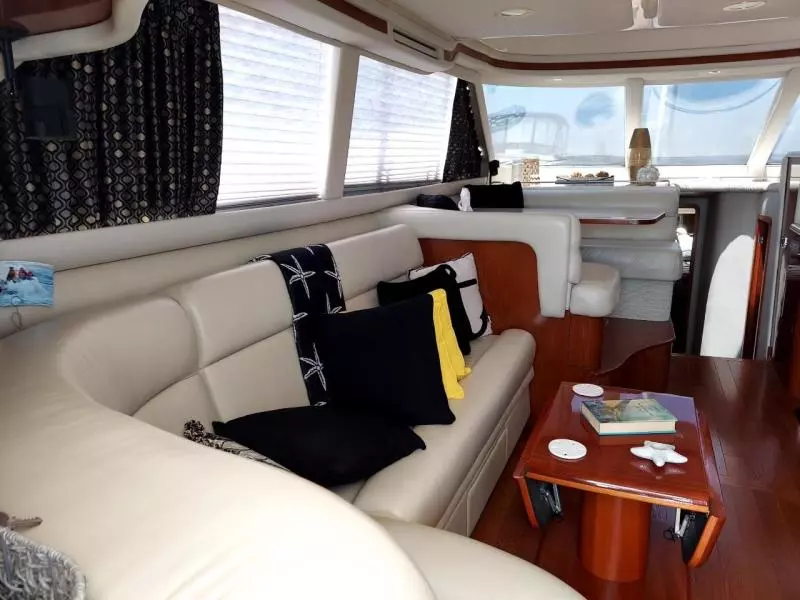 2002 Sea Ray 480 Sedan Bridge