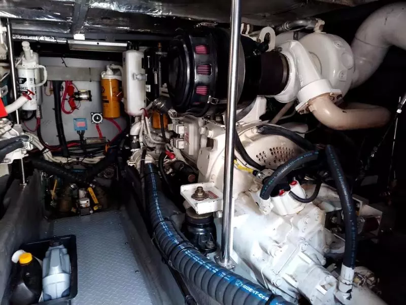 2002 Sea Ray 480 Sedan Bridge