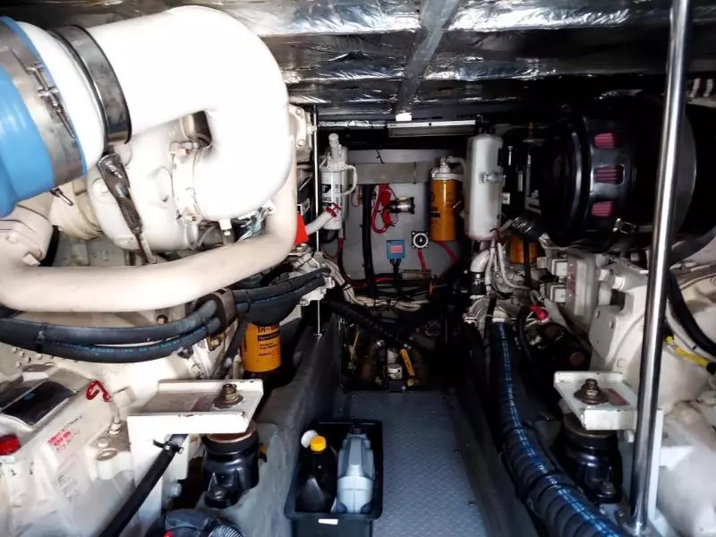 2002 Sea Ray 480 Sedan Bridge