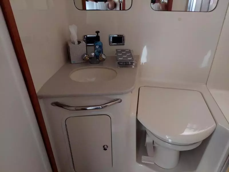 2002 Sea Ray 480 Sedan Bridge