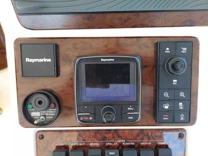 2002 Sea Ray 480 Sedan Bridge