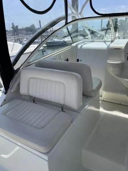 29ft Hydra Sports Yacht For Sale