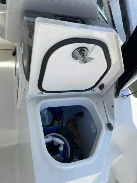 29ft Hydra Sports Yacht For Sale
