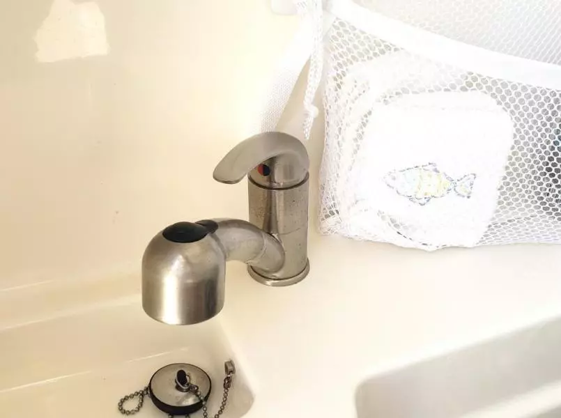 8D. HEAD FAUCET (2)