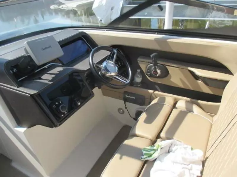 2016 Sea Ray 280 SLX