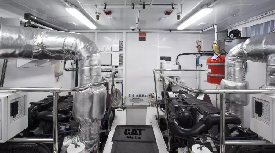 QUIET SUN 76ft Hargrave Yacht For Sale