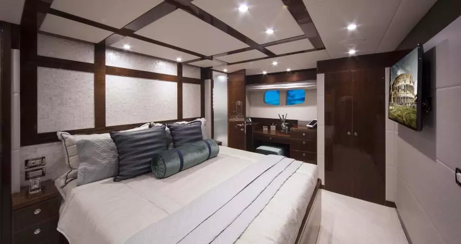 QUIET SUN 76ft Hargrave Yacht For Sale