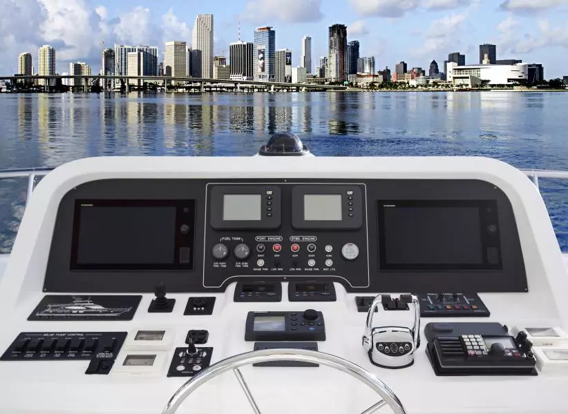 QUIET SUN 76ft Hargrave Yacht For Sale