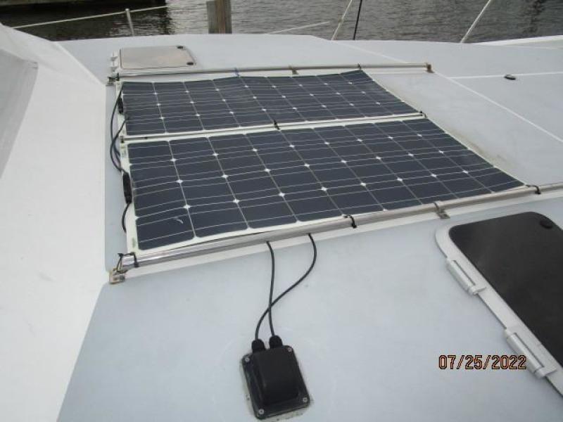 38' Bayliner solar panels