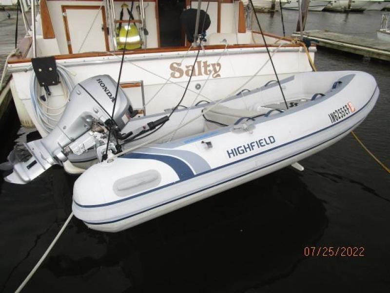 38' Bayliner tender1