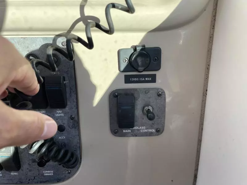 1998 Sea Ray 270 Sundancer