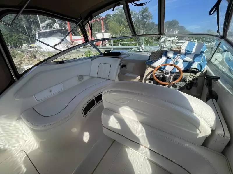1998 Sea Ray 270 Sundancer