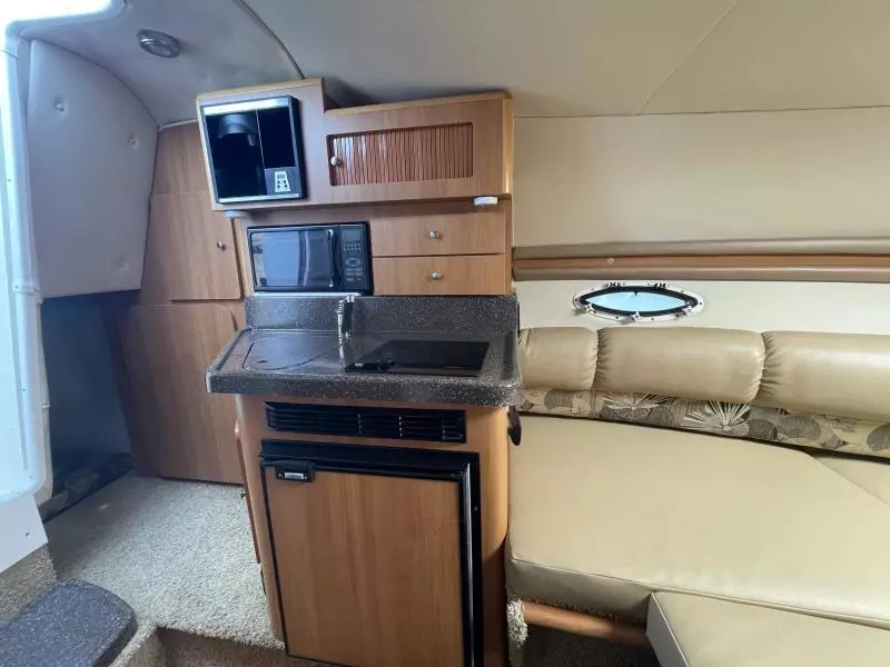 2009 Glastron 259GS