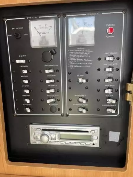 2009 Glastron 259GS