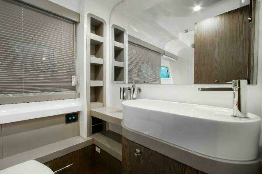 TIME 2 FLY 55ft Ferretti Yachts Yacht For Sale