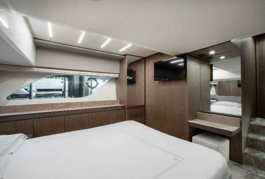 TIME 2 FLY 55ft Ferretti Yachts Yacht For Sale