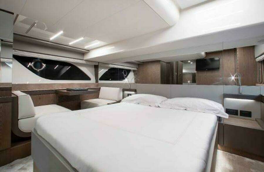 TIME 2 FLY 55ft Ferretti Yachts Yacht For Sale