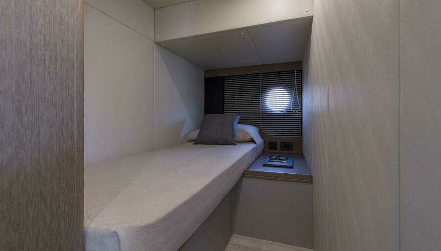 ON ORDER 75ft Absolute Yacht For Sale