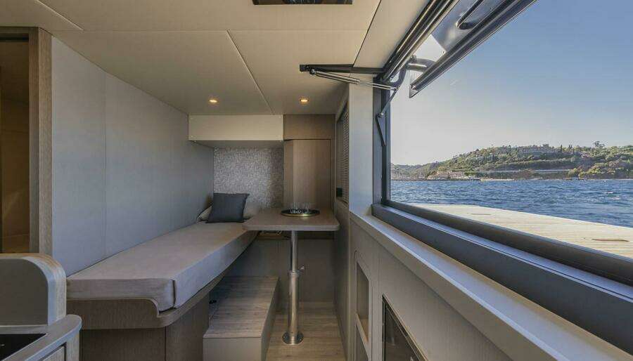 ON ORDER 75ft Absolute Yacht For Sale