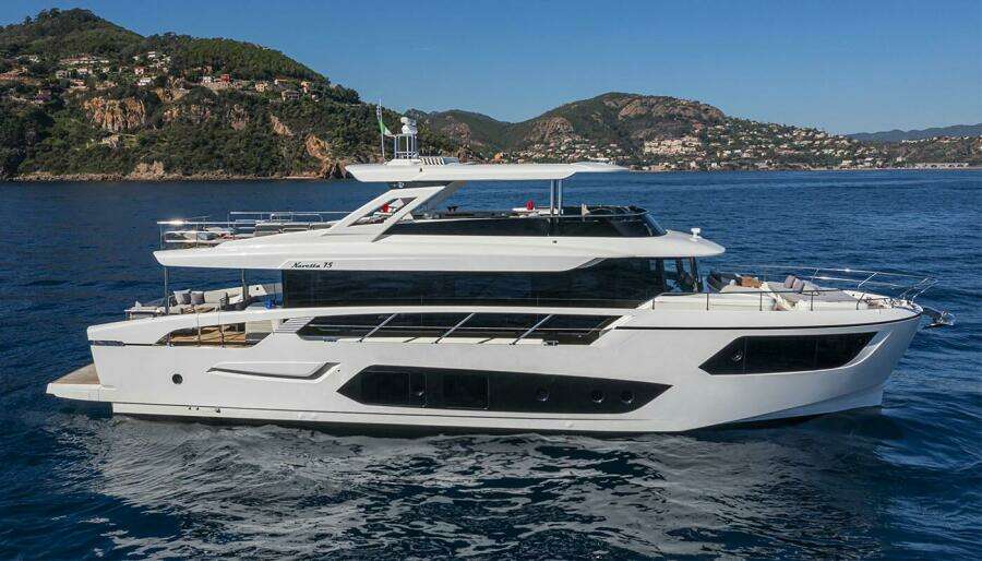 ON ORDER 75ft Absolute Yacht For Sale