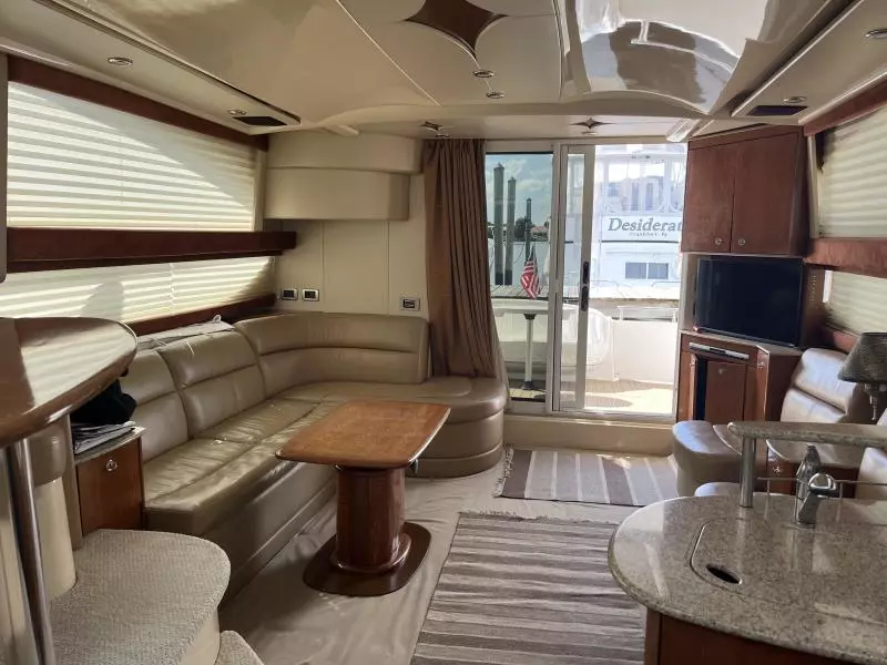 2007 Meridian 391 Sedan Bridge