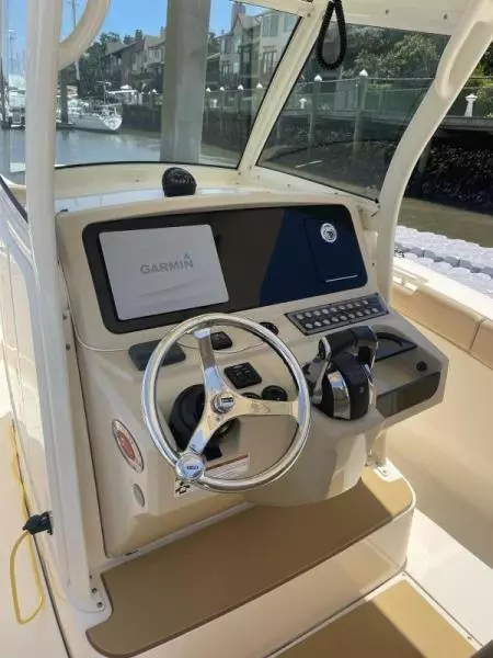 2019 Scout 275 LXF