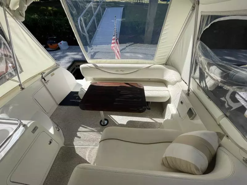 2000 Sea Ray 260 Sundancer