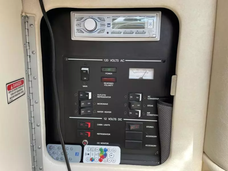 2000 Sea Ray 260 Sundancer