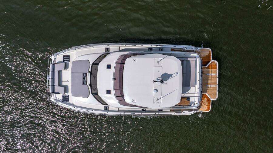 ON ORDER 48ft Prestige Yacht For Sale