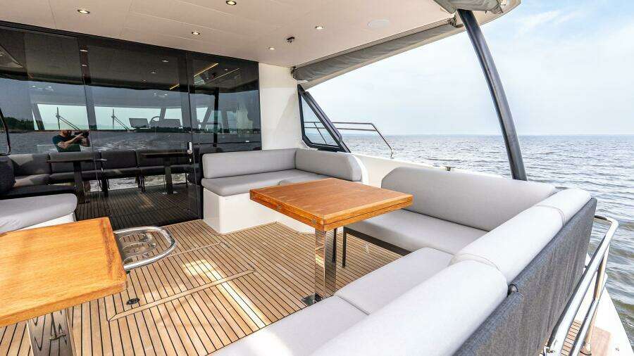 ON ORDER 48ft Prestige Yacht For Sale