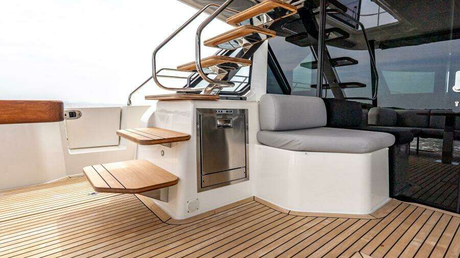 ON ORDER 48ft Prestige Yacht For Sale