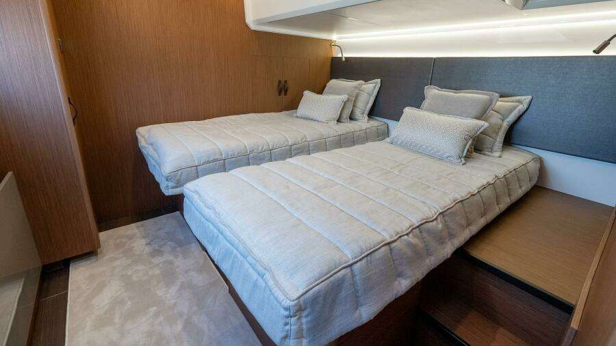 ON ORDER 48ft Prestige Yacht For Sale
