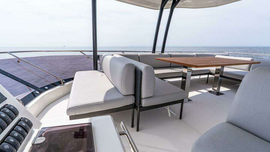 ON ORDER 48ft Prestige Yacht For Sale
