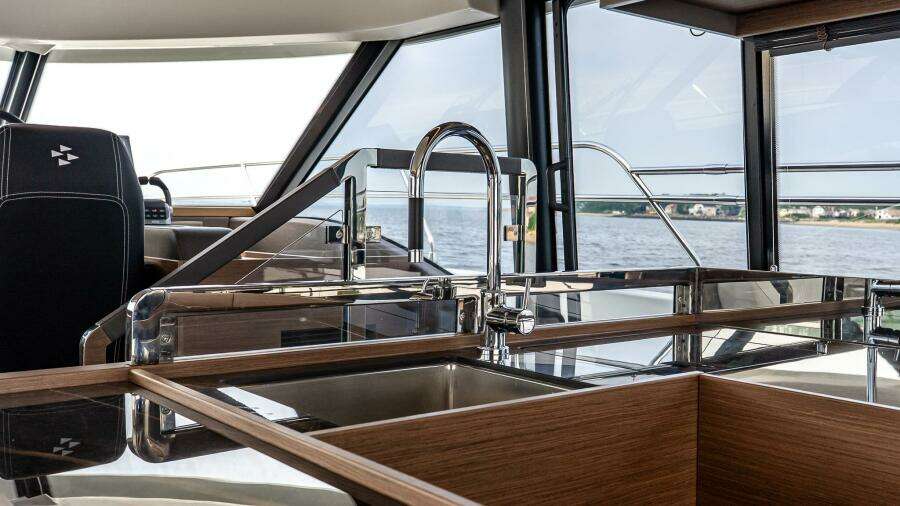 ON ORDER 48ft Prestige Yacht For Sale