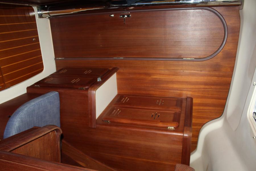 1998 Hunter 430