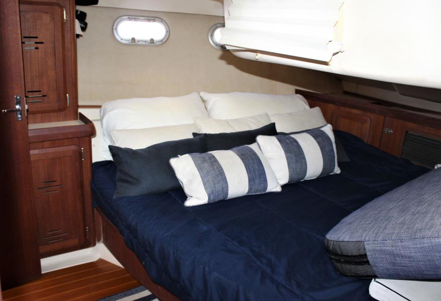 1998 Hunter 430