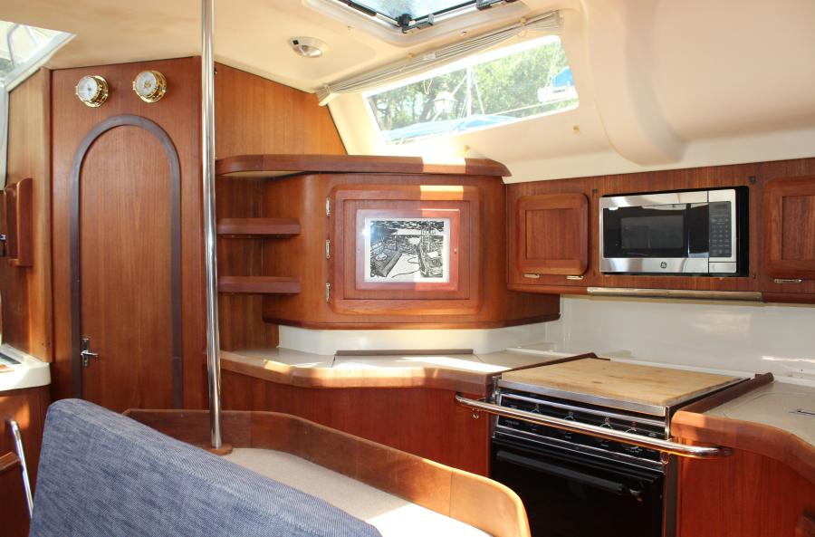 1998 Hunter 430