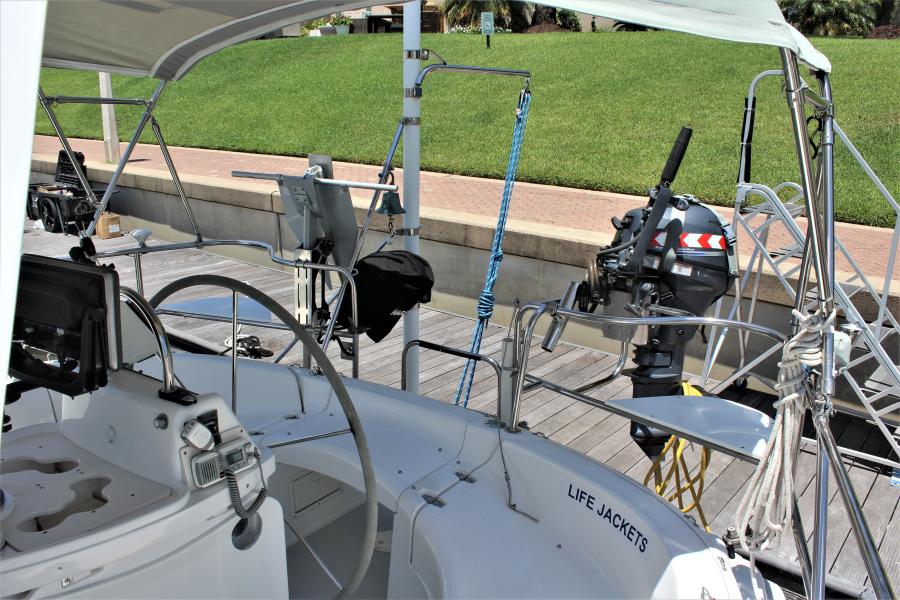 1998 Hunter 430